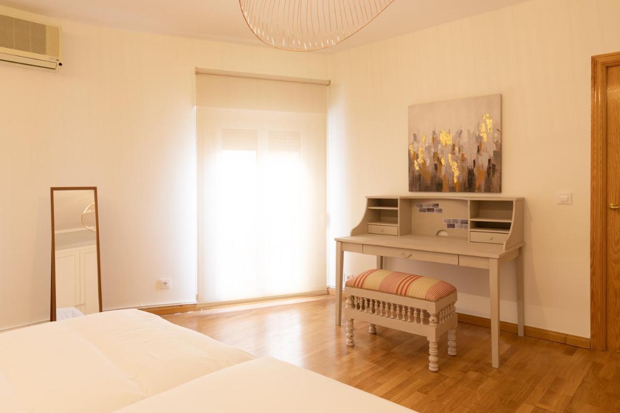 Apartamento Entre Conventos Toledo Exterior foto